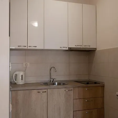 Kvart Na Dan * Podgorica