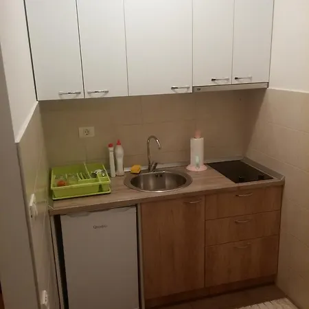 Kvart Na Dan Apartment