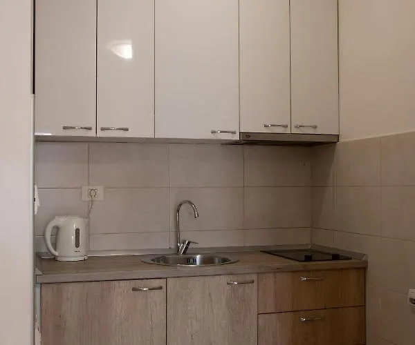 Kvart Na Dan * Podgorica